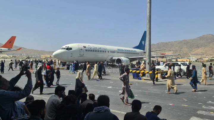 Un general y un almirante rechazaron, en el último minuto, la posibilidad de mantener a los talibanes fuera de Kabul