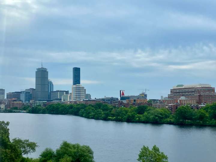 Proposed car-free bridges would connect Boston and Cambridge over Charles river