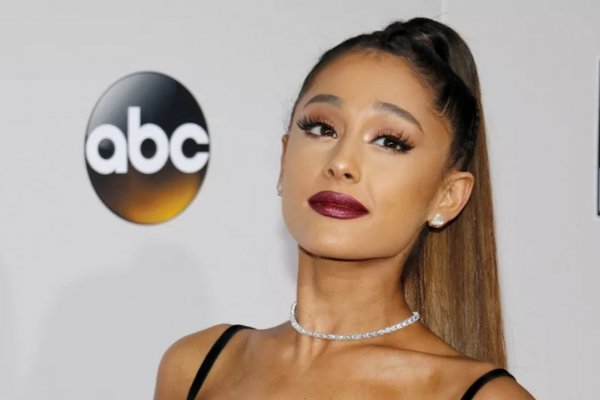Estilo sofisticado: cómo fue la impactante transformación de Ariana Grande