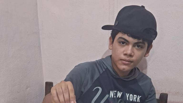 Edwin Kenay, de 15 años, desapareció hace 3 días en Mazatlán; familia clama su regreso