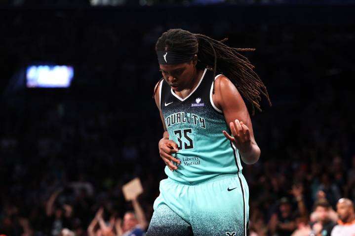 Jonquel Jones, Leonie Fiebich and Emma Meesseman power Liberty to a win over Wings