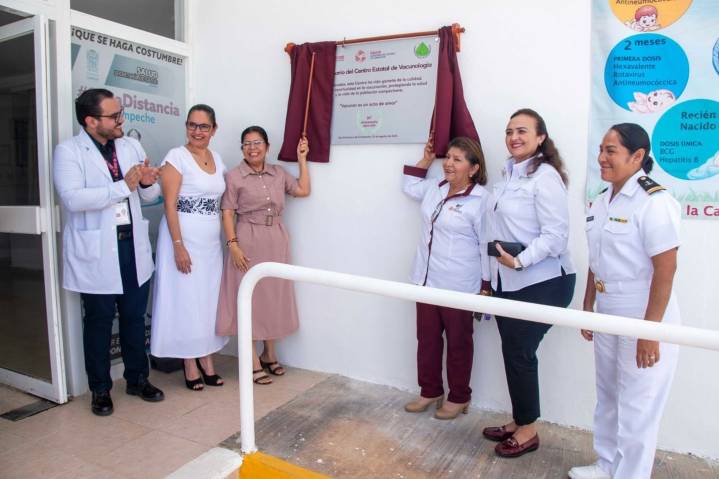 Conmemoran aniversario 20 del Centro Estatal de Vacunología