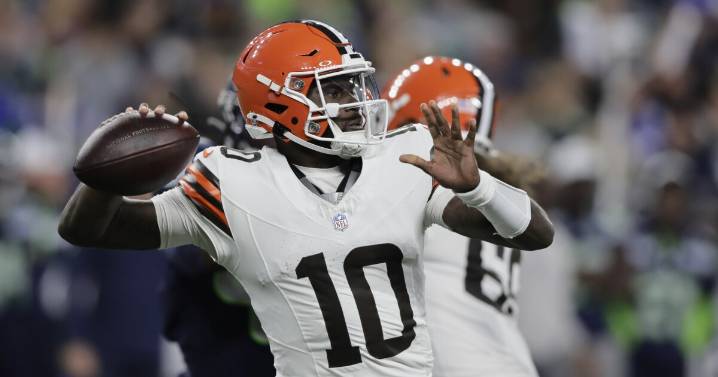 Browns release QB Tyler "Snoop" Huntley ahead of roster deadline