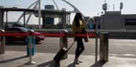 Aeropuertos de EEUU: cómo proteger tu teléfono y datos privados durante los controles fronterizos del CBP