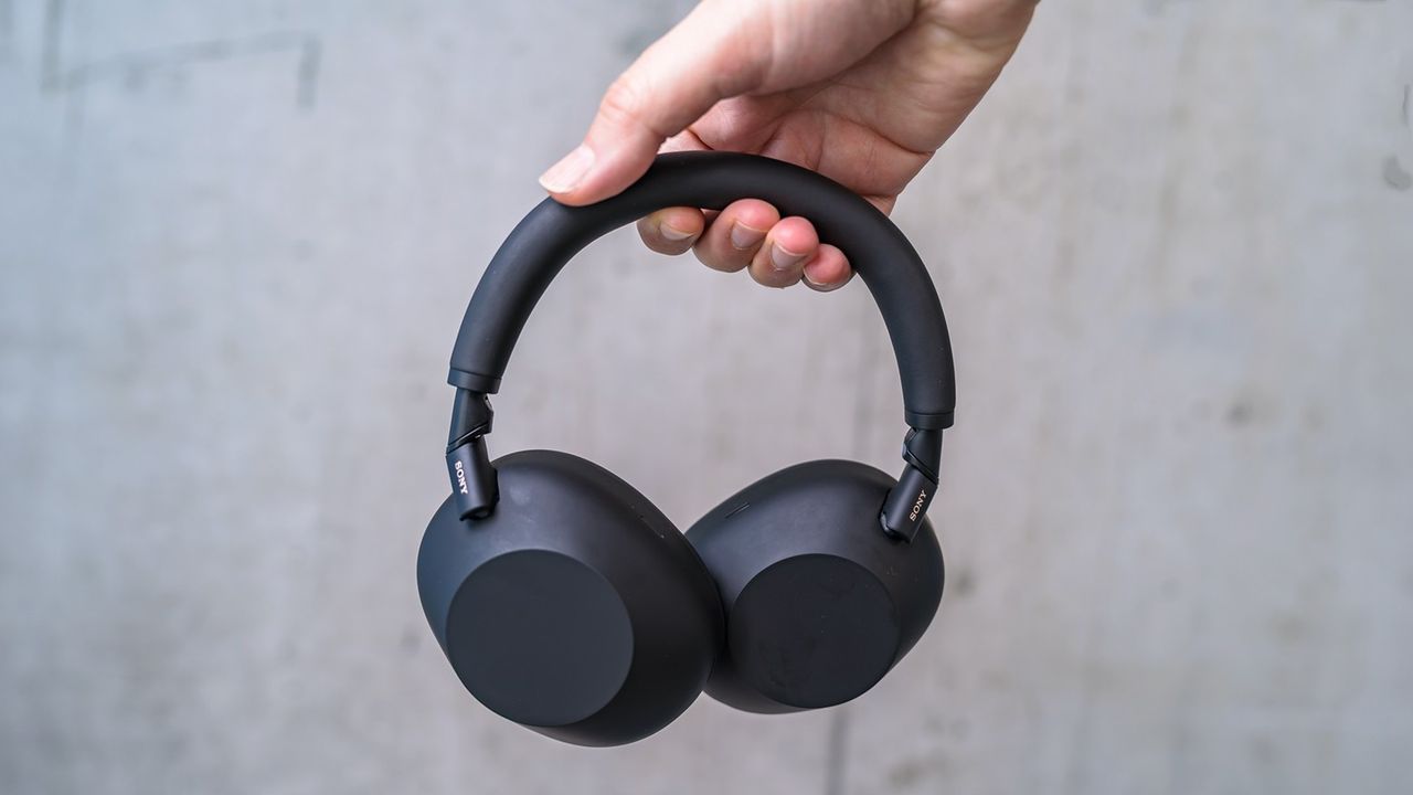 The elite Sony WH-1000XM6 headphones raise the bar again