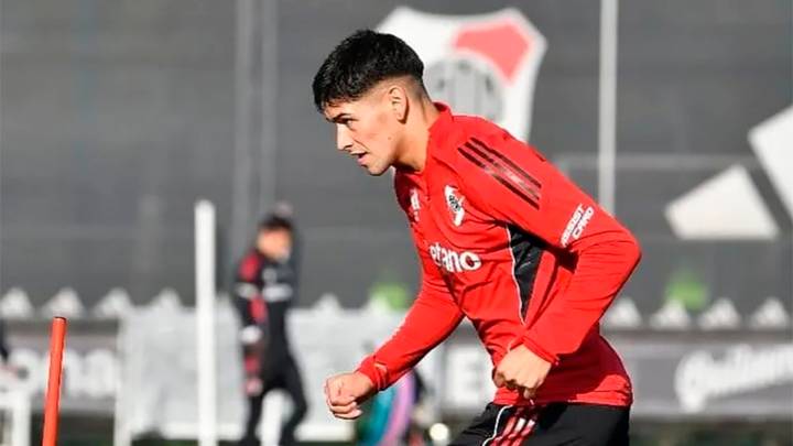 Sin Pezzella, River se lamenta por no inscribir a Rivero en la Libertadores