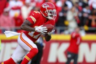 Green Bay Packers to Sign 3-Time Super Bowl Champion to Practice Squad, Per Report