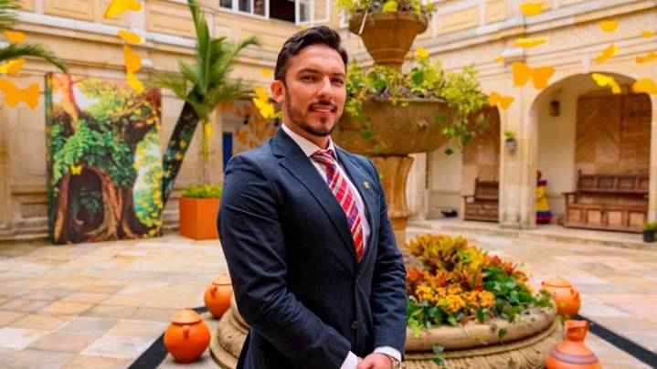 Nuevo jefe del Ministerio de Igualdad solicita ser llamado “ministra” y no “ministro”