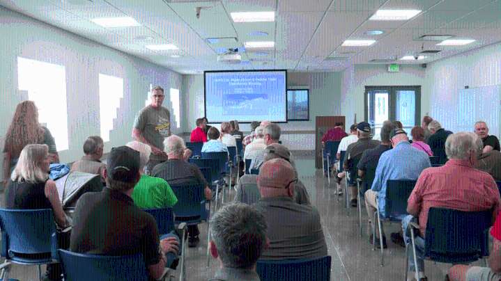 Las Vegas aviation administrator under review for alleged conflict of interest