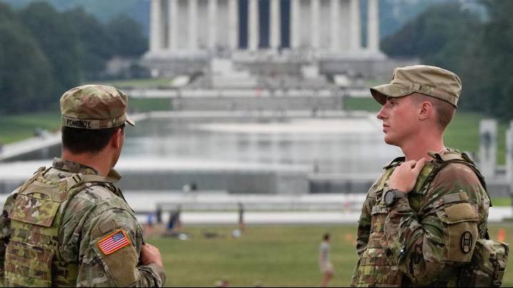 What South Carolina Gov. Henry McMaster is saying about troops he sent to D.C.