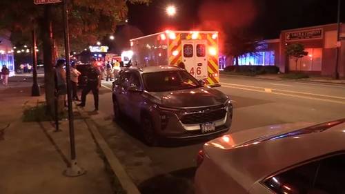 West Ridge hit-and-run on Peterson Avenue leaves 2 injured, including 4
