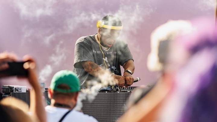 DJ Mustard Plays Surprise Set at Weedmaps' LA Kickback Event