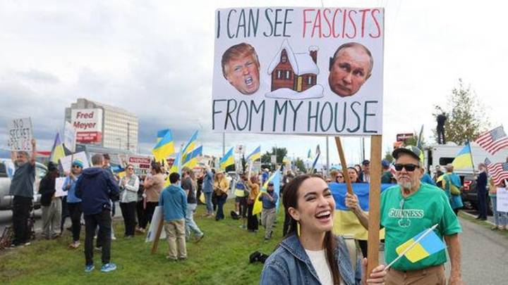 Anchorage niega la bienvenida a Putin: "Es un criminal de guerra"