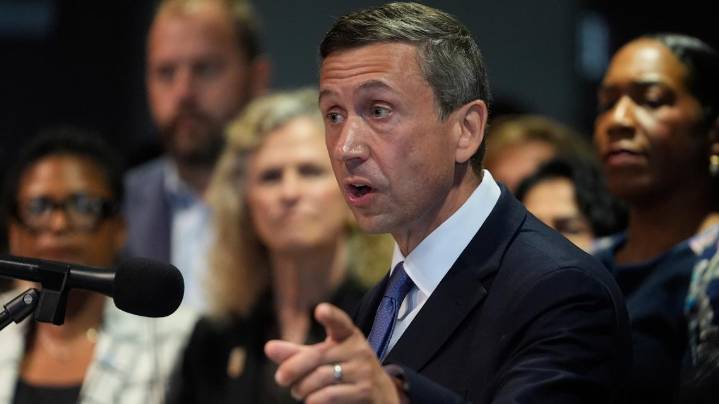 Democratic leaders withdraw measure clarifying the party position on the Israel
