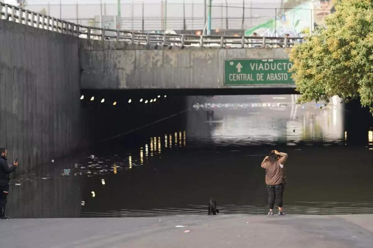 CDMX activa doble alerta por lluvias y granizo: estas son las alcaldías afectadas