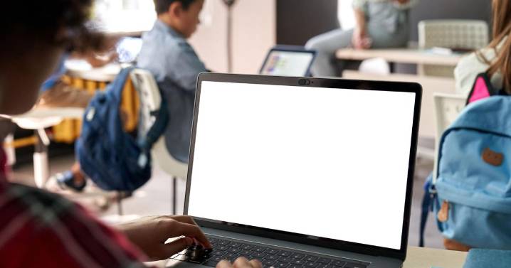 Stewart addresses digital surveillance, other concerns at Bullhead City School District