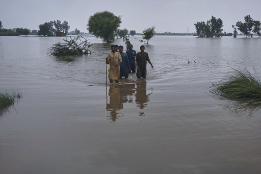 Región paquistaní sufre la mayor inundación de su historia