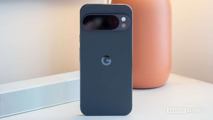 Google says it’s easier to switch from iPhone to Pixel 10, but is it really? We tried it out