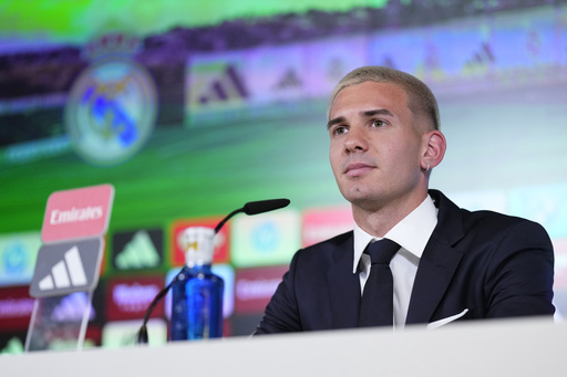 'Es el sueño que siempre tuve': Mastantuono se presenta como jugador del Real Madrid