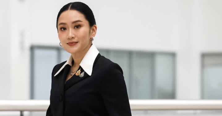 Thai court removes prime minister from office over ethics violation