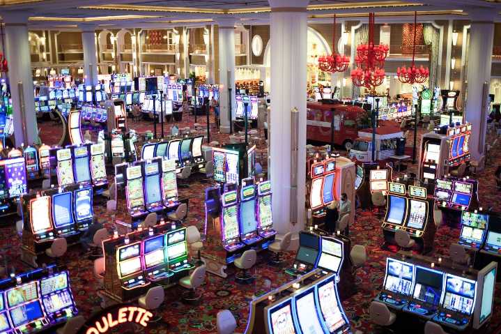 Mass. casino winner: $3 bet won player more than $20,000