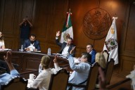 Condecorará Cabildo regio al exgobernador Fernando Canales