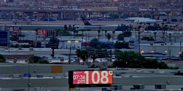 New APS energy use record set as Phoenix hits 118 degrees