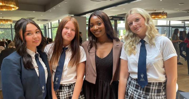 Exeter schoolgirls find their voice with mentoring from inspiring women