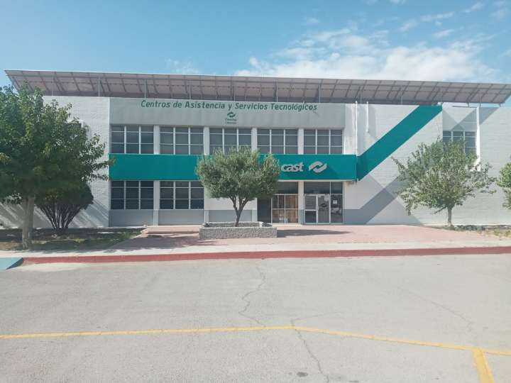 Promueve Conalep su CAST Juárez como opción para cursar preparatoria