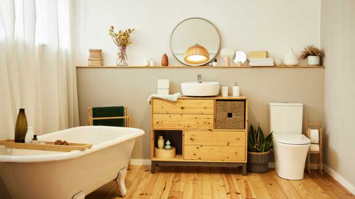 Exactly Where To Start When Cleaning Your Bathroom