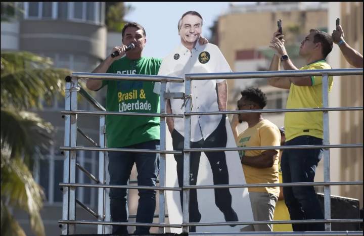 Supremo Tribunal de Brasil ordena arresto domiciliario para el expresidente Jair Bolsonaro