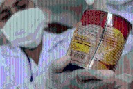 Alertan sobre el riesgo de enfermedades por latas dañadas