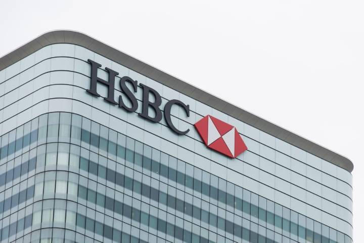 HSBC down: Bank app not working as users hit with ‘erro3’ code instead of seeing their accounts