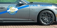 Man dies after crashing into tree, KY police say