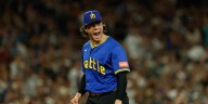 Bryan Woo pitches 7 strong innings as Mariners win vs. A's