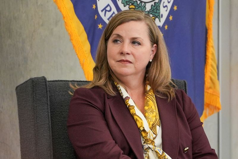 Two Fed vice chairs, Dallas Fed president under consideration to be next chair, Bloomberg reports