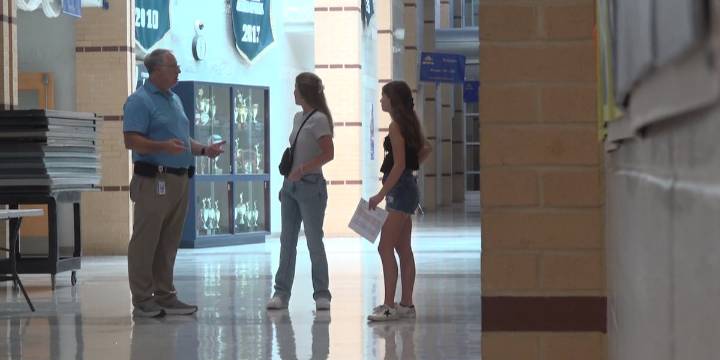 Roanoke County highlights mental health resources