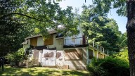 Raze or save? Stewards push to preserve 1810 Nesconset homestead