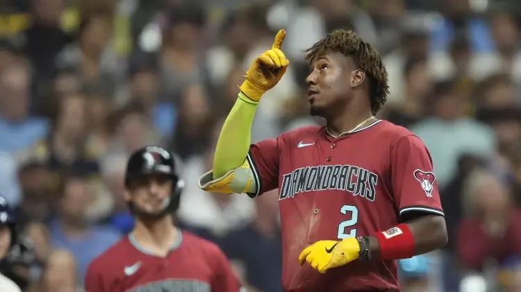 Diamondbacks superan a Brewers en duelo ajustado con jonrón de Perdomo