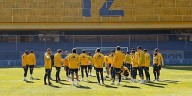 ¿Miguel Russo patea el tablero en Boca? La formación que probó en la práctica en La Bombonera, con ausencias de peso
