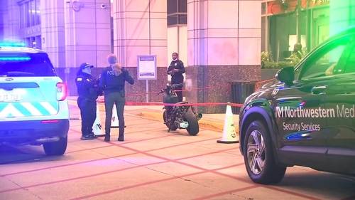 Chicago crime: Man stabbed in River North at State and Illinois, drives self to Northwestern Hospital on scooter, police say