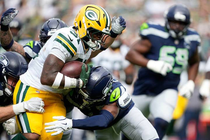 Packers 53-man roster projection: Close calls at wide receiver, linebacker, cornerback