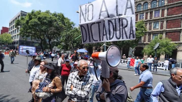 Suprema Corte de Justicia de la Nación actual prolongará su última sesión