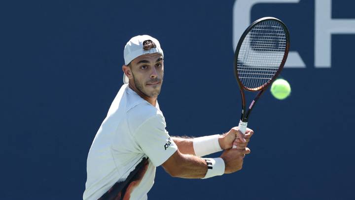 Cerúndolo venció a Arnaldi y avanzó a segunda ronda del US Open 2025