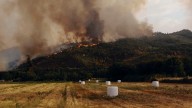 La ola de incendios avanza sin tregua en Galicia y arrasa ya 50.000 hectáreas