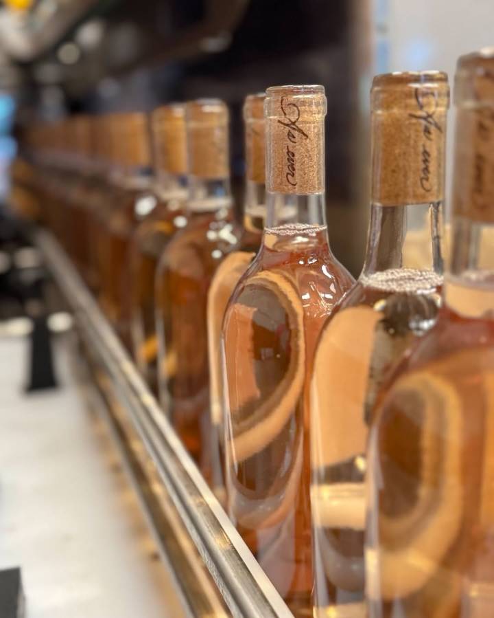 Cele|bitchy | As Ever’s 2024 rosÃ© sold 10,000 units in the first ten minutes of their wine drop