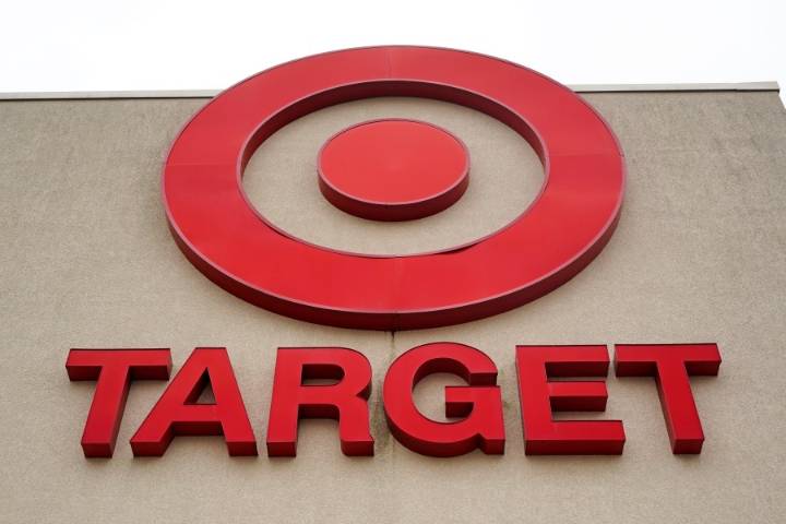 Target CEO to step down amid company struggles