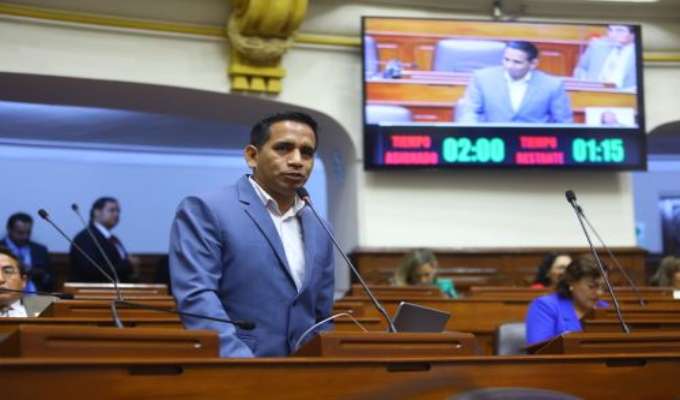 Elvis Vergara tras ser nombrado en la Comisión de Ética: “Si nadie asume, lo haré yo”