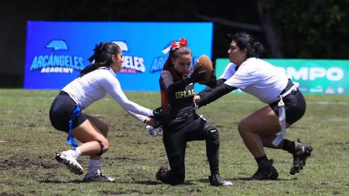 UDEP y Arcángeles lanzan Fundidoras, equipo femenil de flag football en Puebla