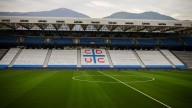 UC da pie atrás y no permitirá acceso a hinchas visitantes para su estreno en el Claro Arena